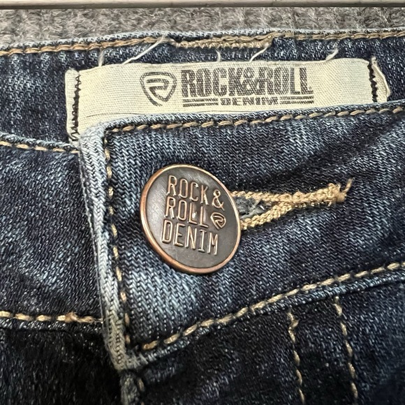 Rock & Roll Cowgirl Trouser Jeans Size 28x34 River Details Dark Wash Boot Cut - Picture 3 of 11